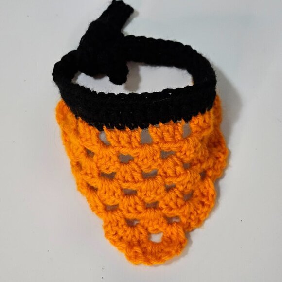 Dog Bandana Handmade Crochet - Picture 1 of 5